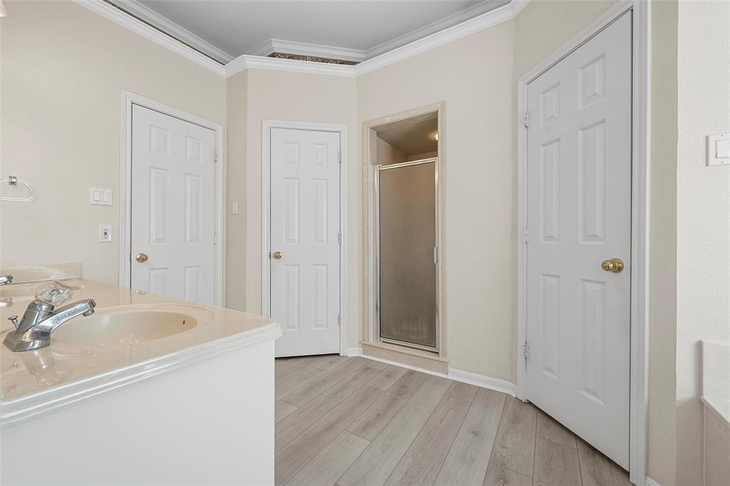 1110 Springhill Street Property Photo 21