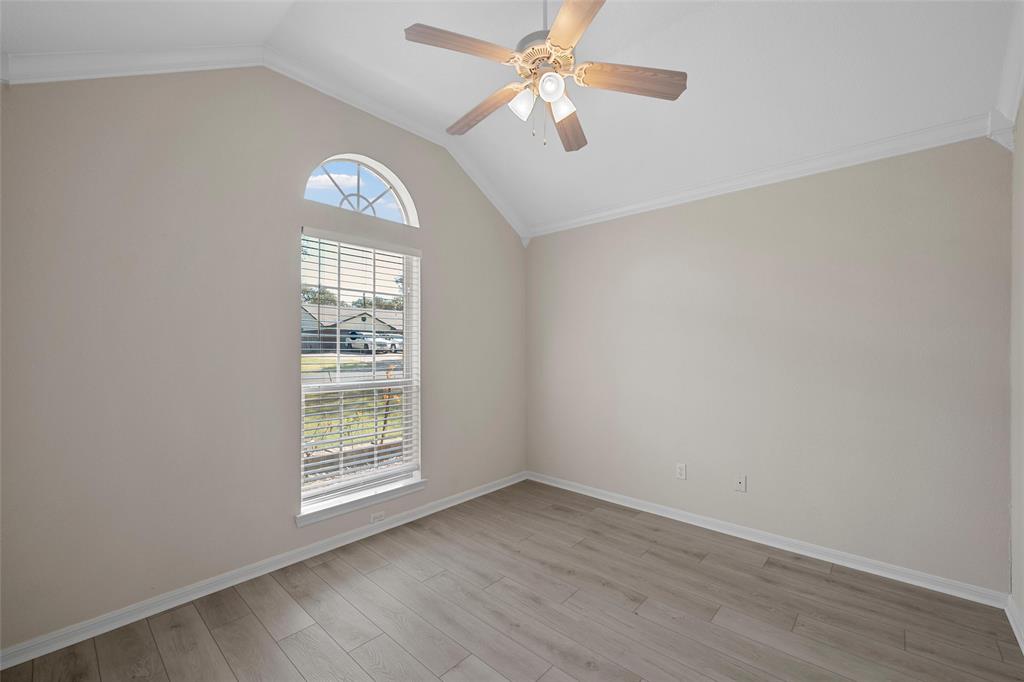 1110 Springhill Street Property Photo 24