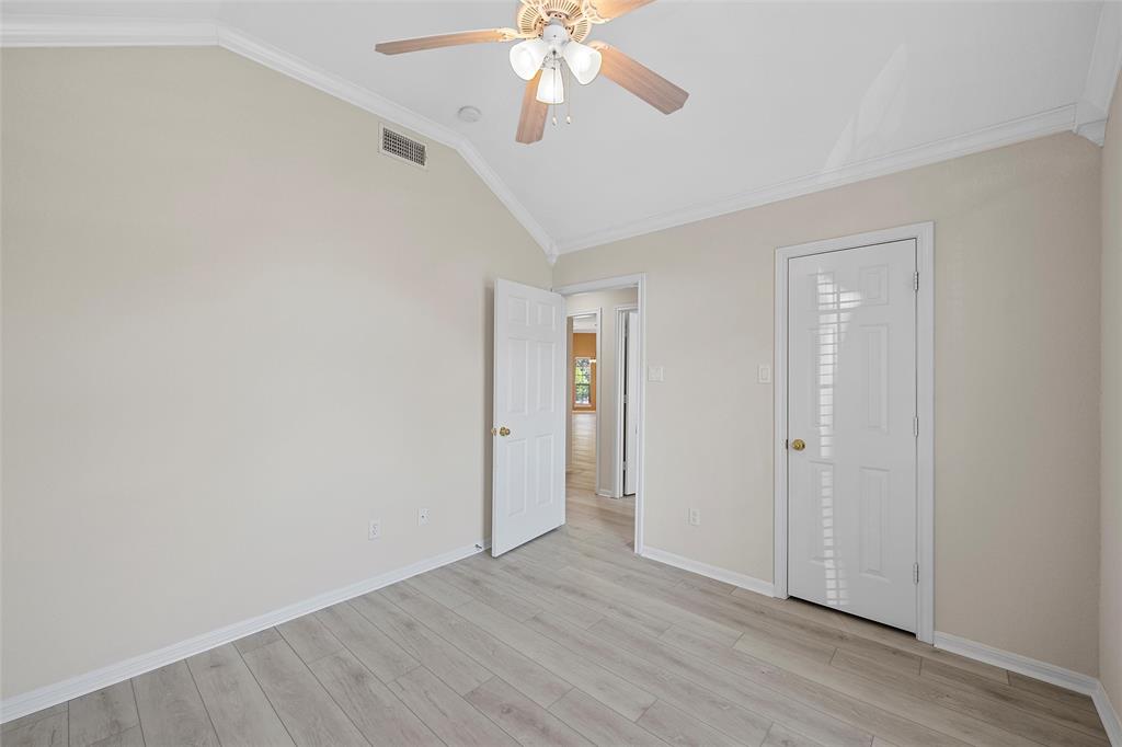 1110 Springhill Street Property Photo 25