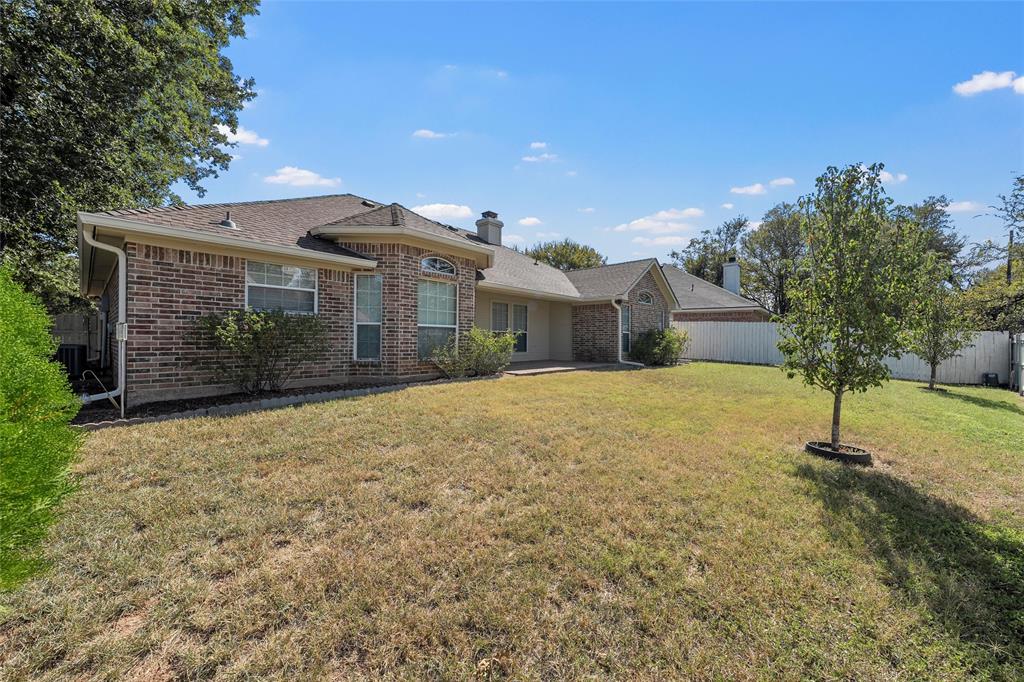 1110 Springhill Street Property Photo 29