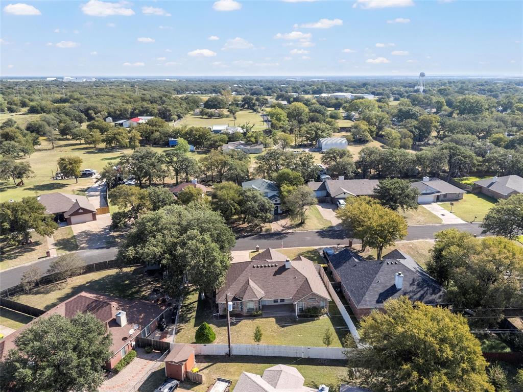 1110 Springhill Street Property Photo 34