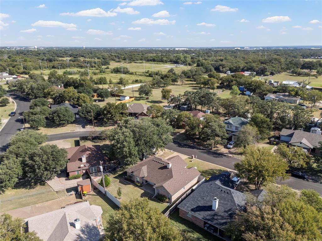 1110 Springhill Street Property Photo 36