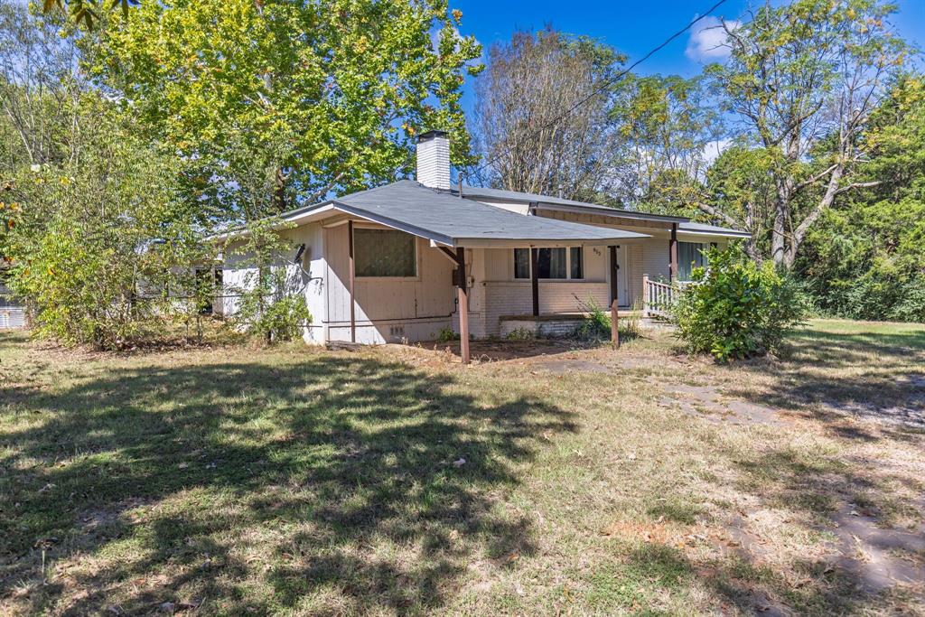 853 County Road 2730 Property Photo 11