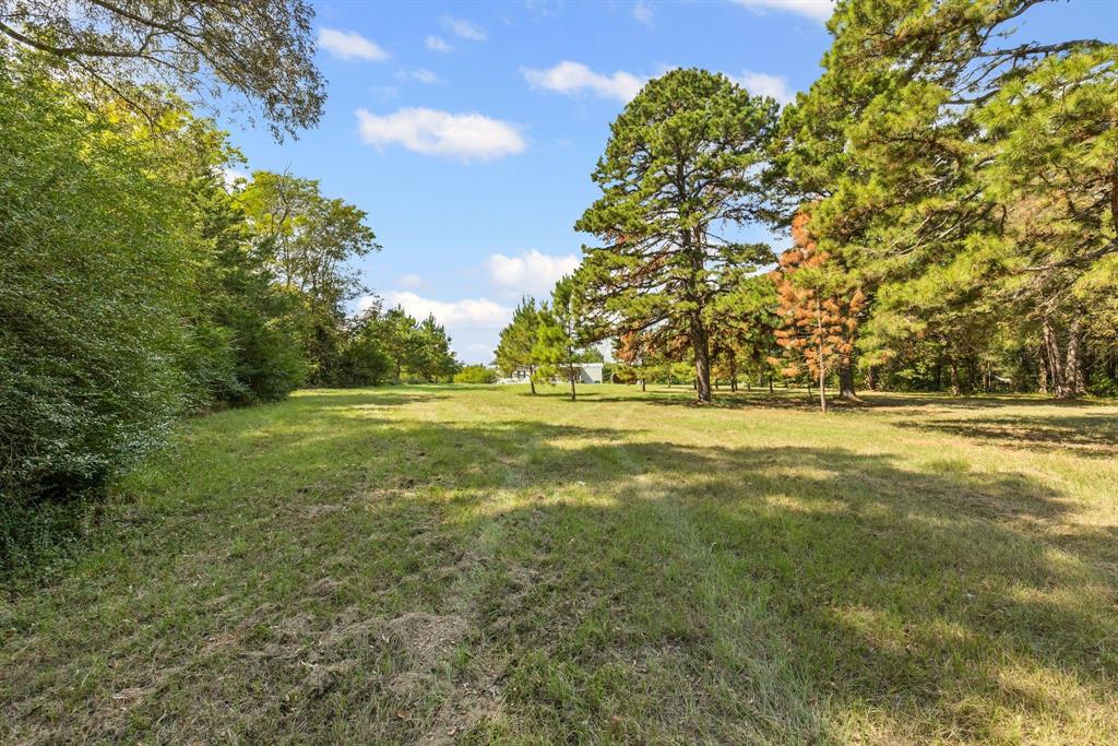 853 County Road 2730 Property Photo 22