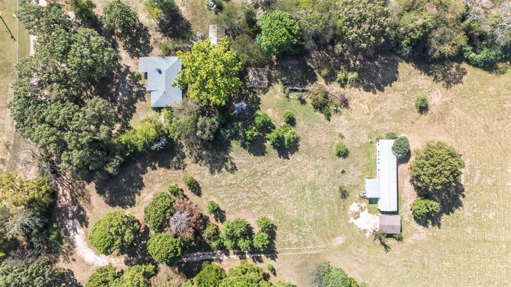 853 County Road 2730 Property Photo 33