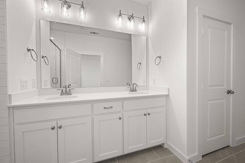 4610 White Buffalo Trail Property Photo 31