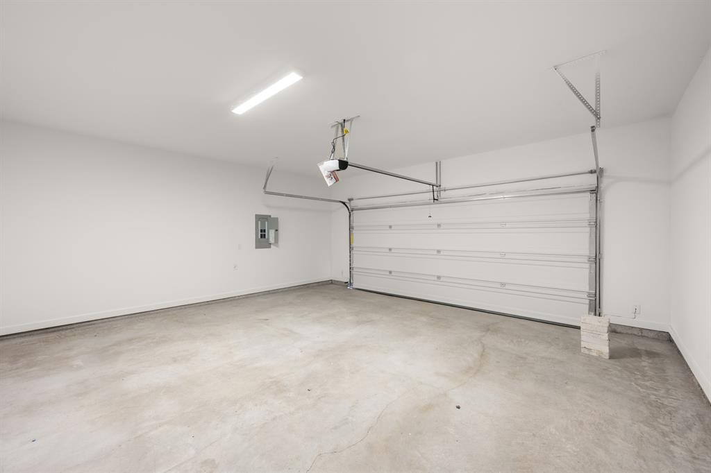 4610 White Buffalo Trail Property Photo 36