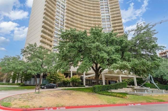 6211 W Northwest Highway G514