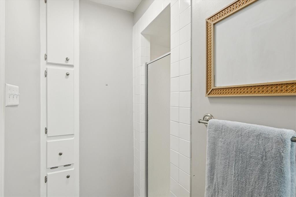 7404 Forrest Lane Property Photo 19