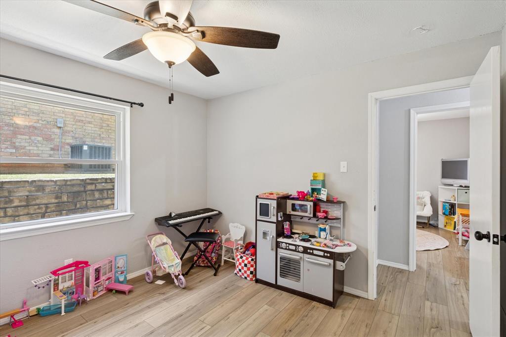 7404 Forrest Lane Property Photo 25