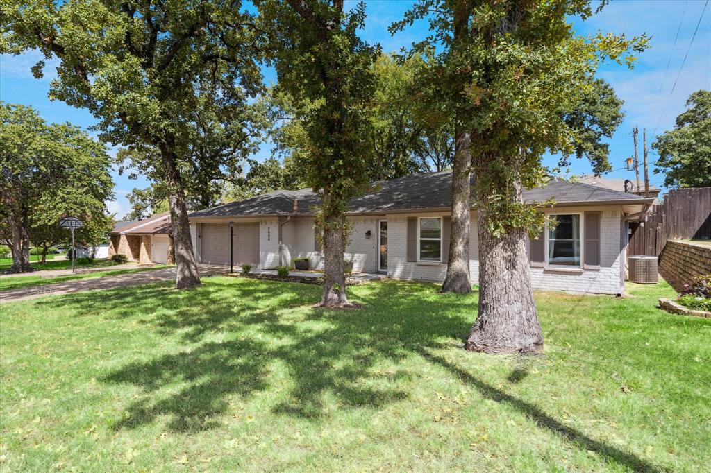 7404 Forrest Lane Property Photo 39