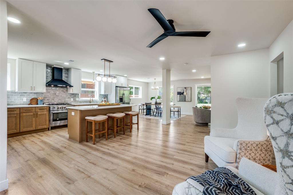 237 Easton Road Property Photo 3