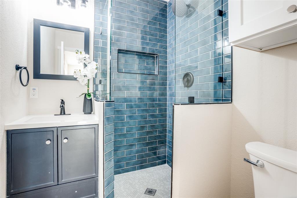 237 Easton Road Property Photo 24