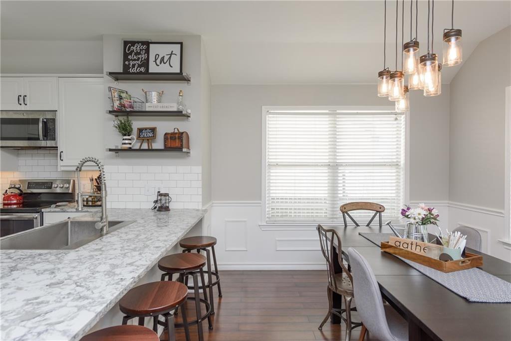 2600 Clubhouse Drive Property Photo 15