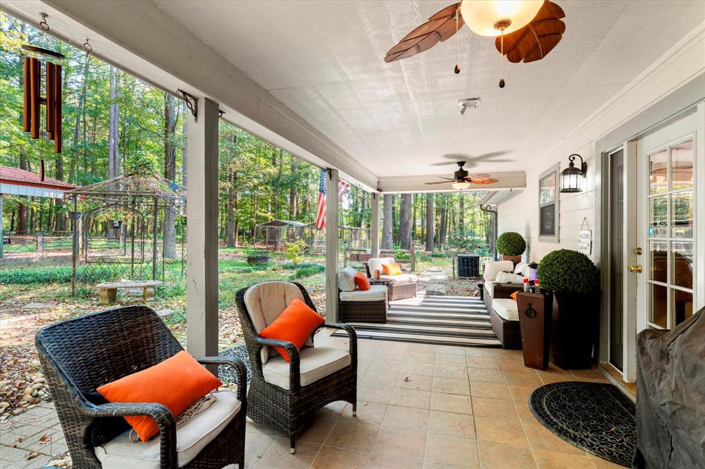 15 Cr 4896 Property Photo 8