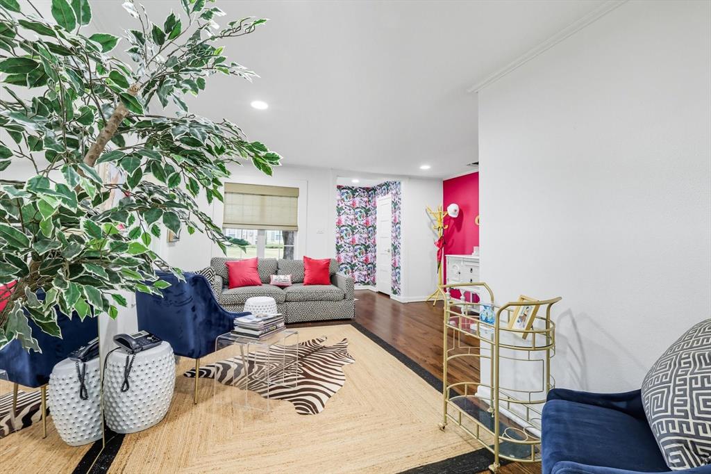 3613 Washburn Avenue Property Photo 7