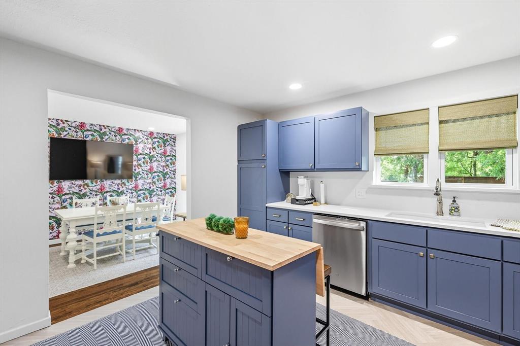 3613 Washburn Avenue Property Photo 10