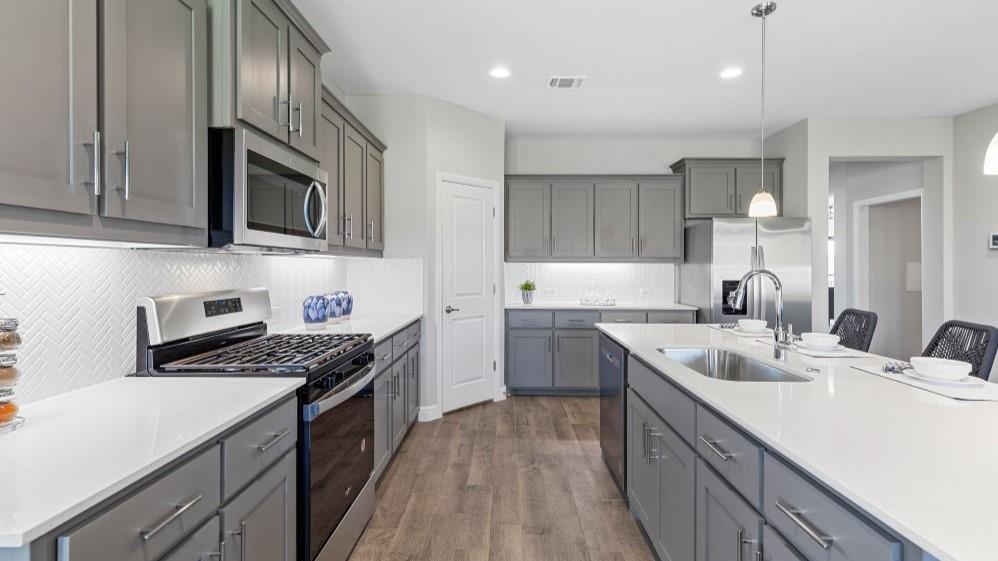 126 Stanton Avenue Property Photo 4