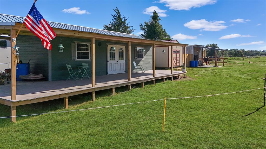 1786 Co Rd 1070 Property Photo 6