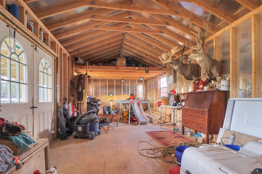 1786 Co Rd 1070 Property Photo 18