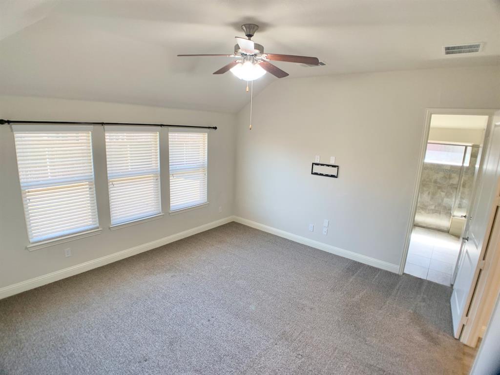 14608 Spitfire Trail Property Photo 12