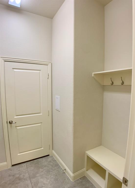 14608 Spitfire Trail Property Photo 32