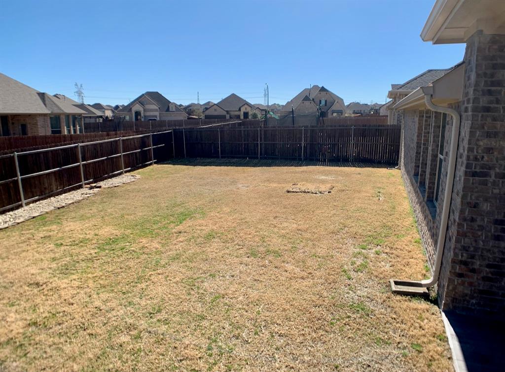 14608 Spitfire Trail Property Photo 36