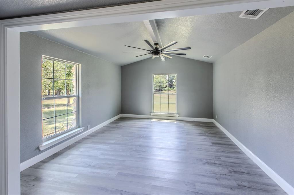 768 Elmwood Drive Property Photo 2