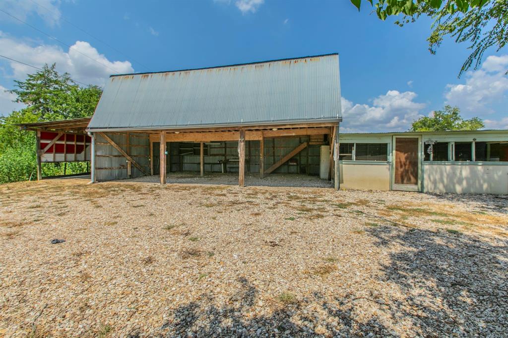 768 Elmwood Drive Property Photo 23