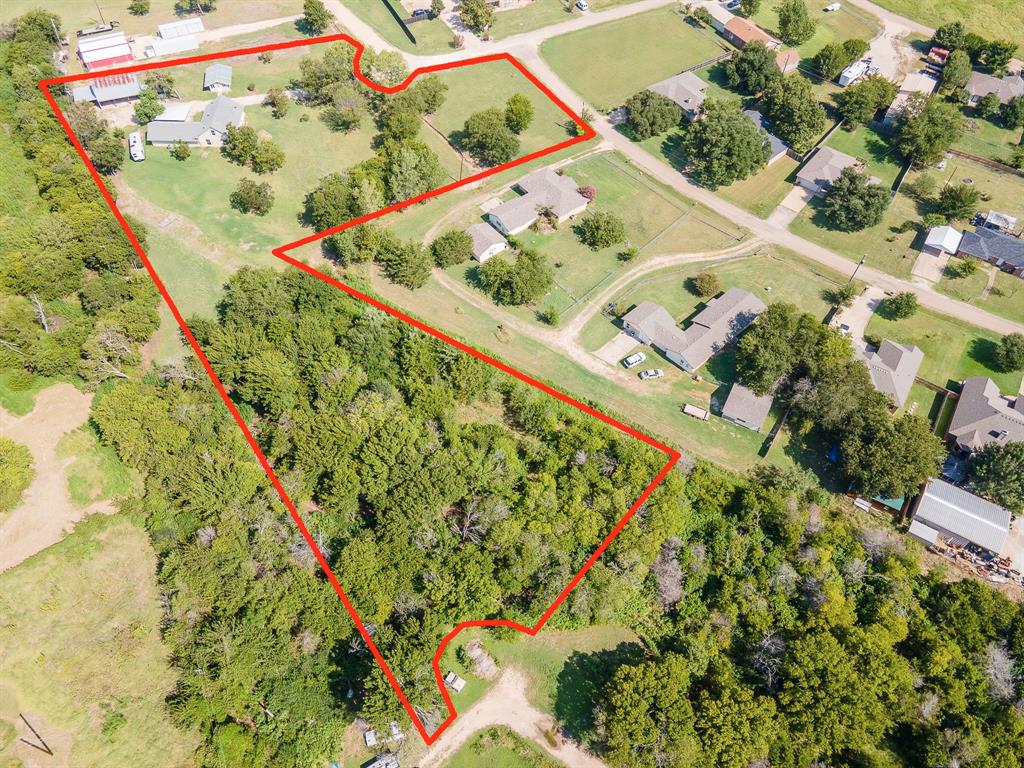 768 Elmwood Drive Property Photo 27