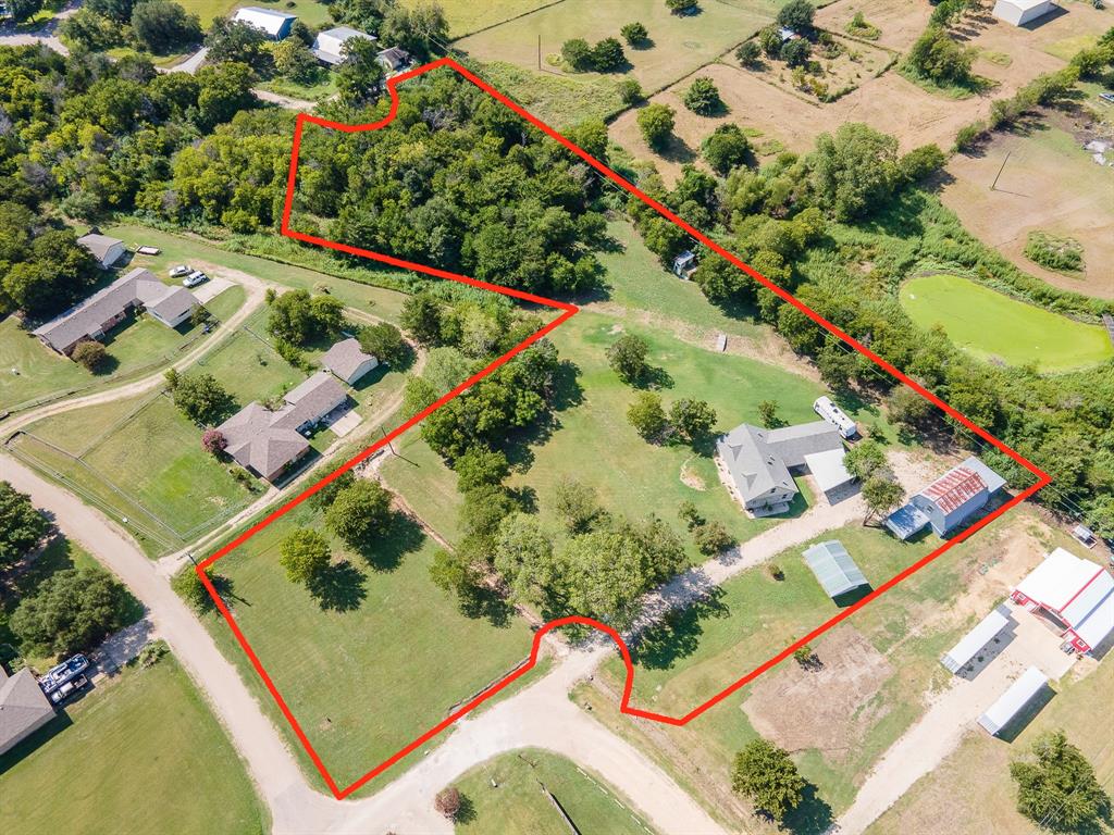 768 Elmwood Drive Property Photo 28