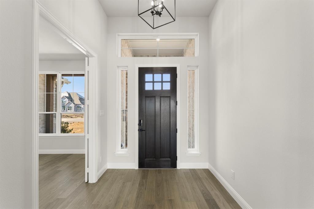 524 Birthright Lane Property Photo 7