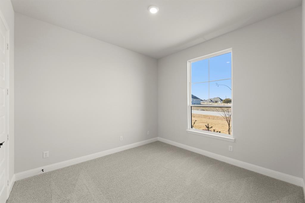 524 Birthright Lane Property Photo 10