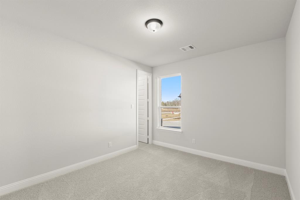 524 Birthright Lane Property Photo 15