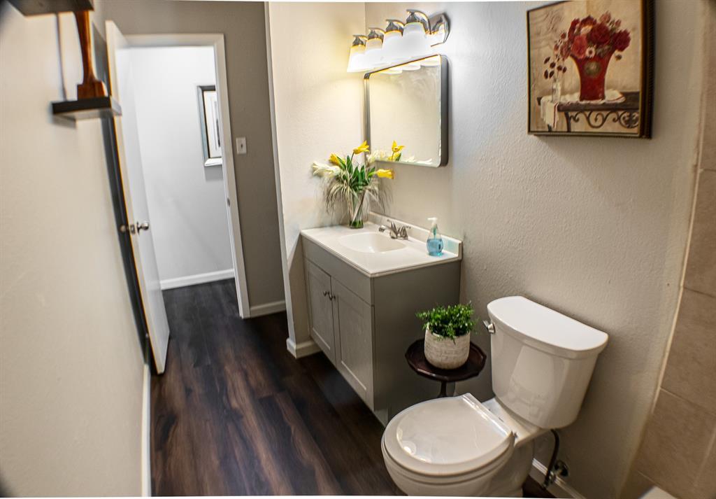 4026 Aransas Street Property Photo 9