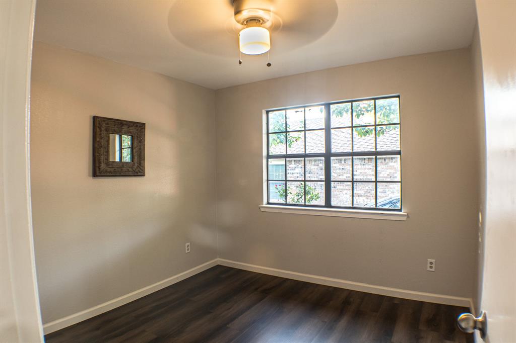 4026 Aransas Street Property Photo 10