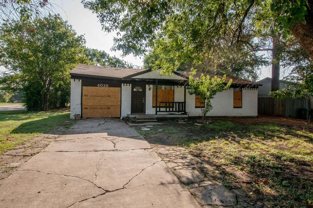 4020 Modlin Street Property Photo 1