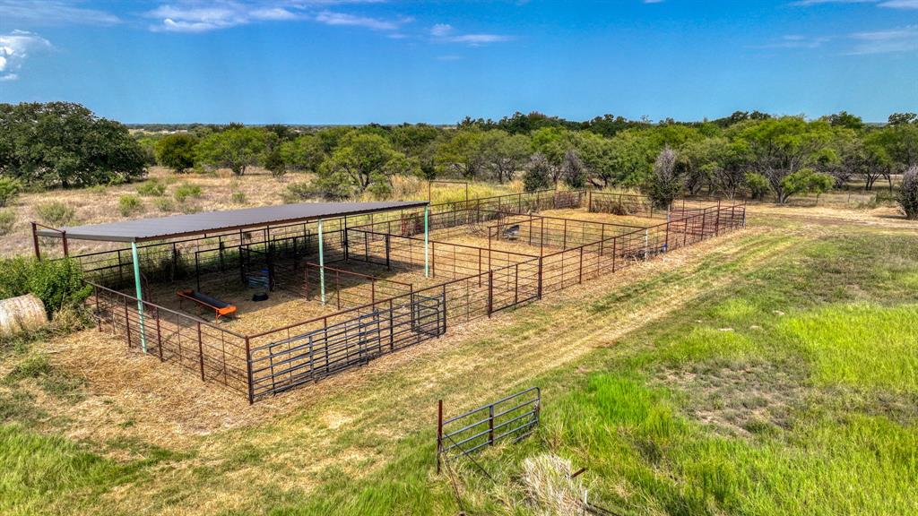 3810 Fairview Road Property Photo 5