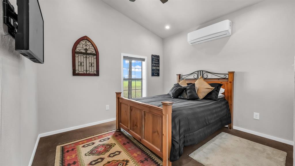 3810 Fairview Road Property Photo 14