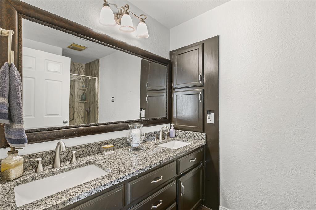 1803 Inez Drive Property Photo 9