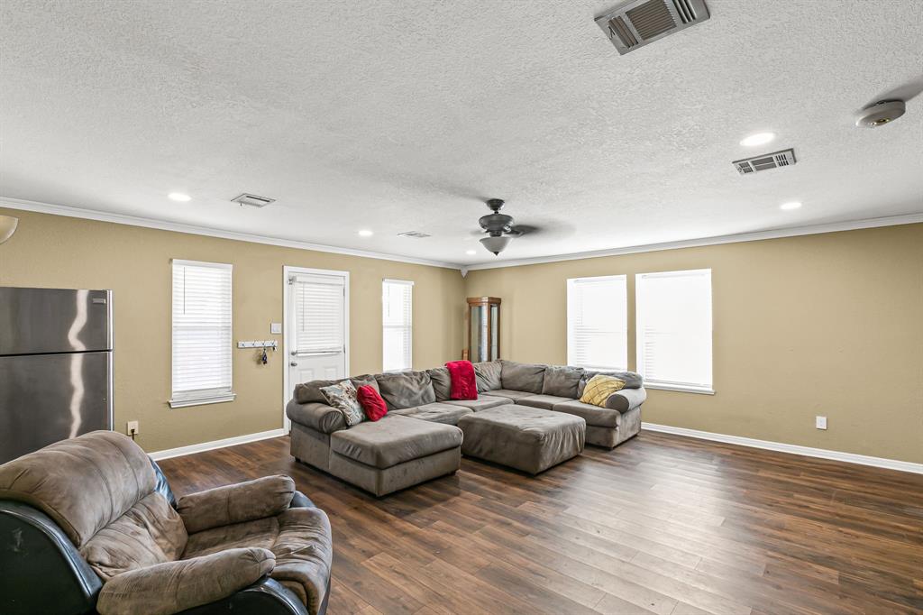 1803 Inez Drive Property Photo 14