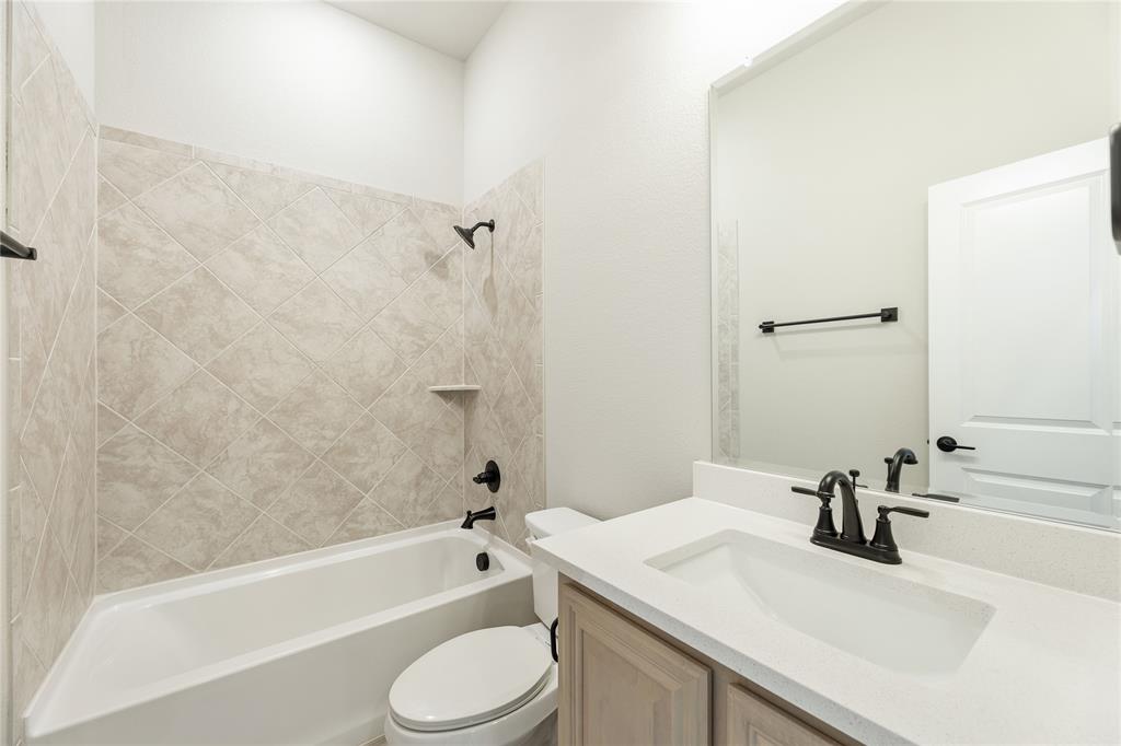 908 Lasalle Drive Property Photo 10