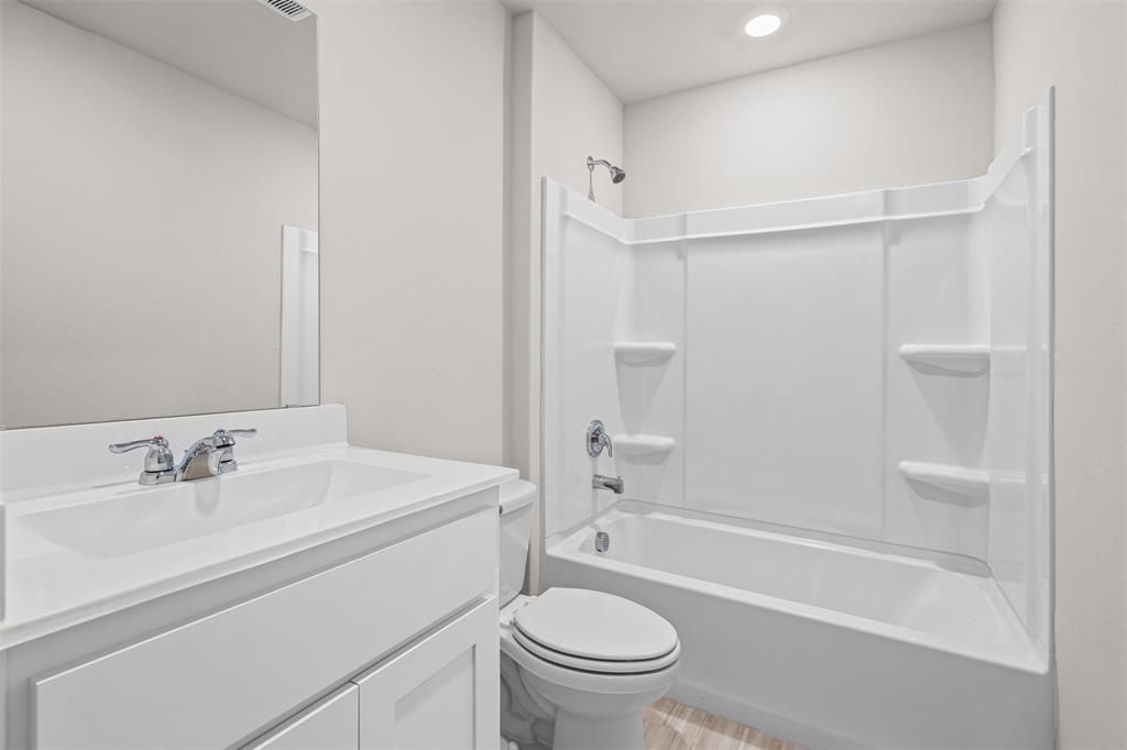 373 Wildrose Circle Property Photo 8