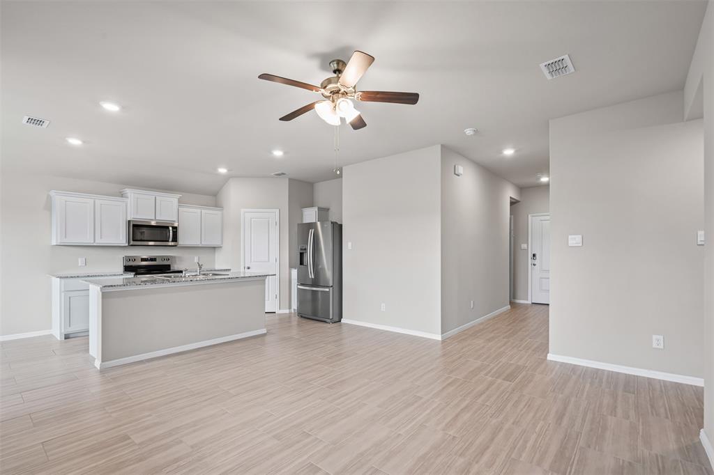 373 Wildrose Circle Property Photo 12