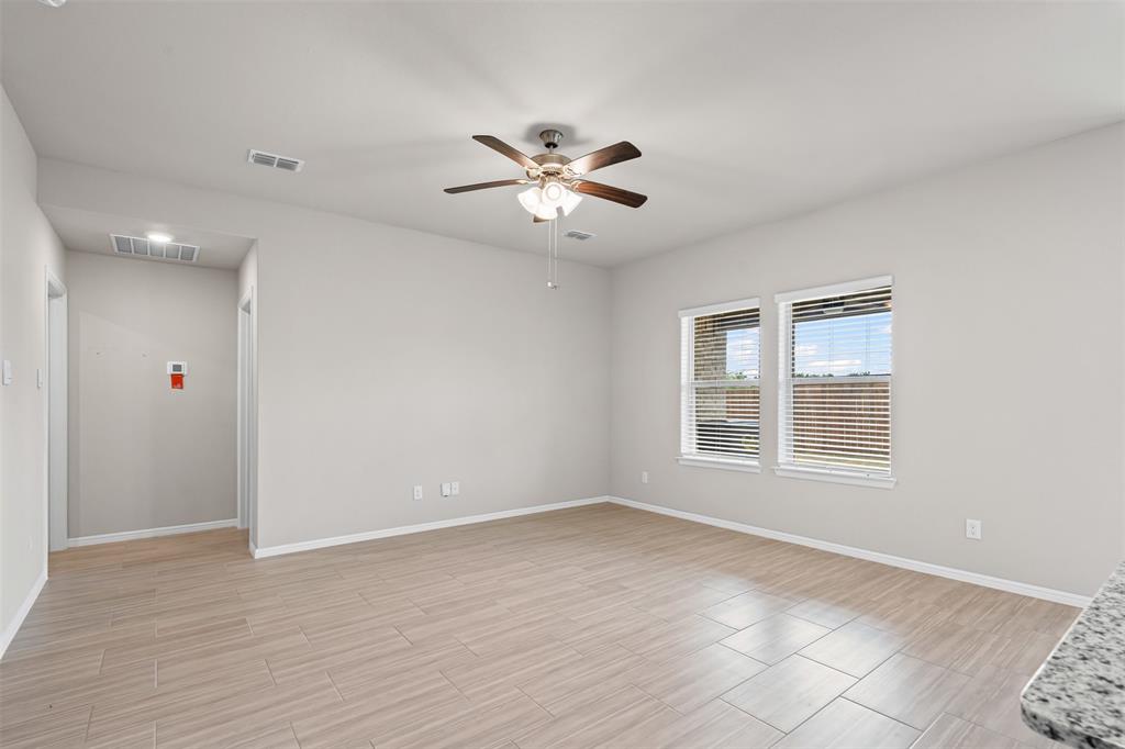 373 Wildrose Circle Property Photo 14