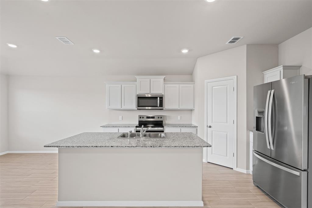 373 Wildrose Circle Property Photo 15