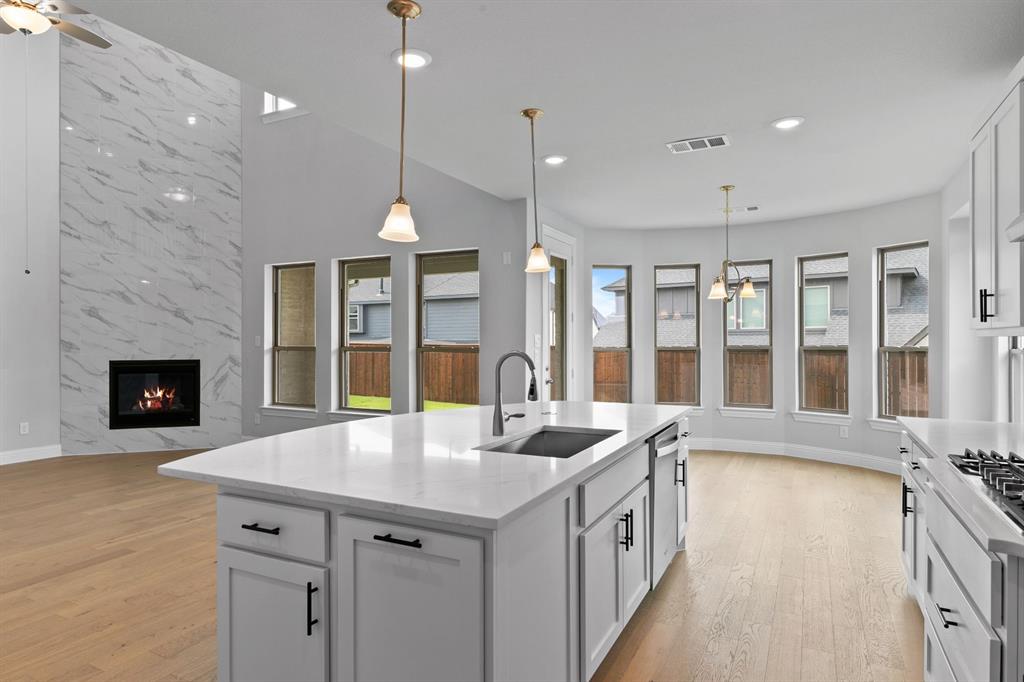 2307 Laurel Drive Property Photo 13