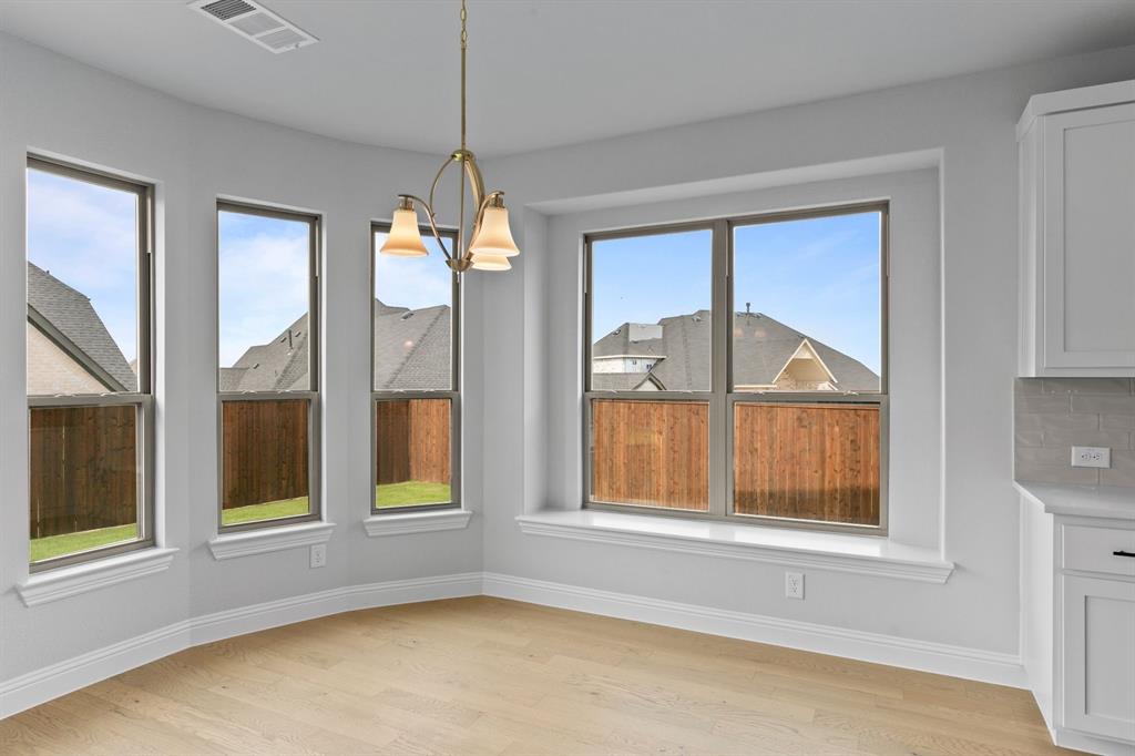 2307 Laurel Drive Property Photo 14