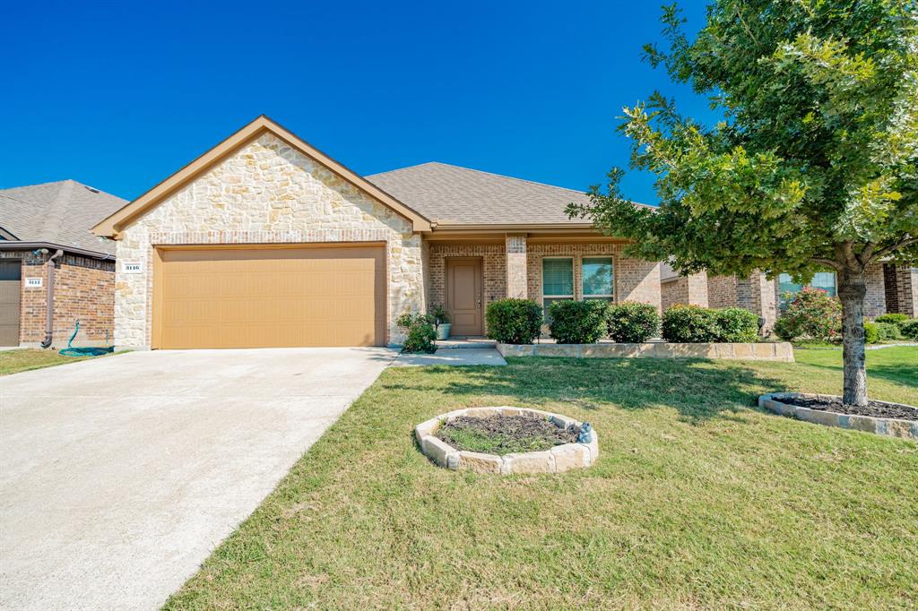 3116 Crystal Way Property Photo 1