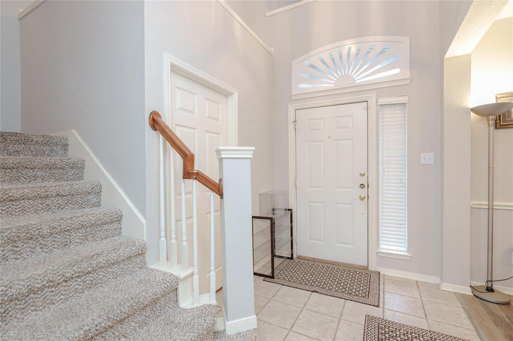 2509 Cross Haven Drive Property Photo 2